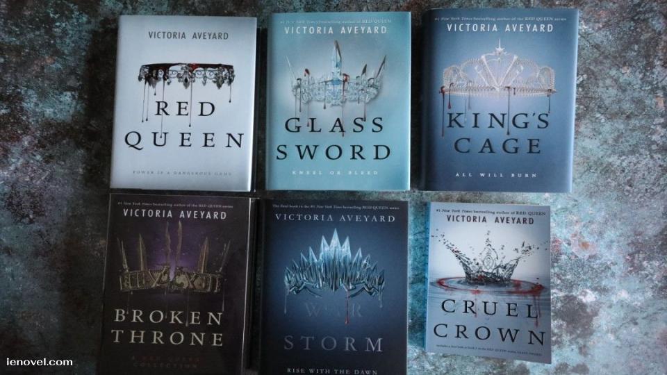 หลังจากสงครามเยือกเย็นและการทรยศในเล่มก่อน War Storm คือตอนอวสานของซีรีส์ Red Queen ที่ทุกเส้นเรื่องมาบรรจบกันในฉากสงครามระดับมหากาพย์ เมื่อเลือดแดง พลังพิเศษของ Newbloods และเล่ห์เหลี่ยมของเลือดเงินปะทะกันในศึกสุดท้ายเพื่ออำนาจและเสรีภาพ — และไม่ใช่ทุกคนที่จะรอดออกไป